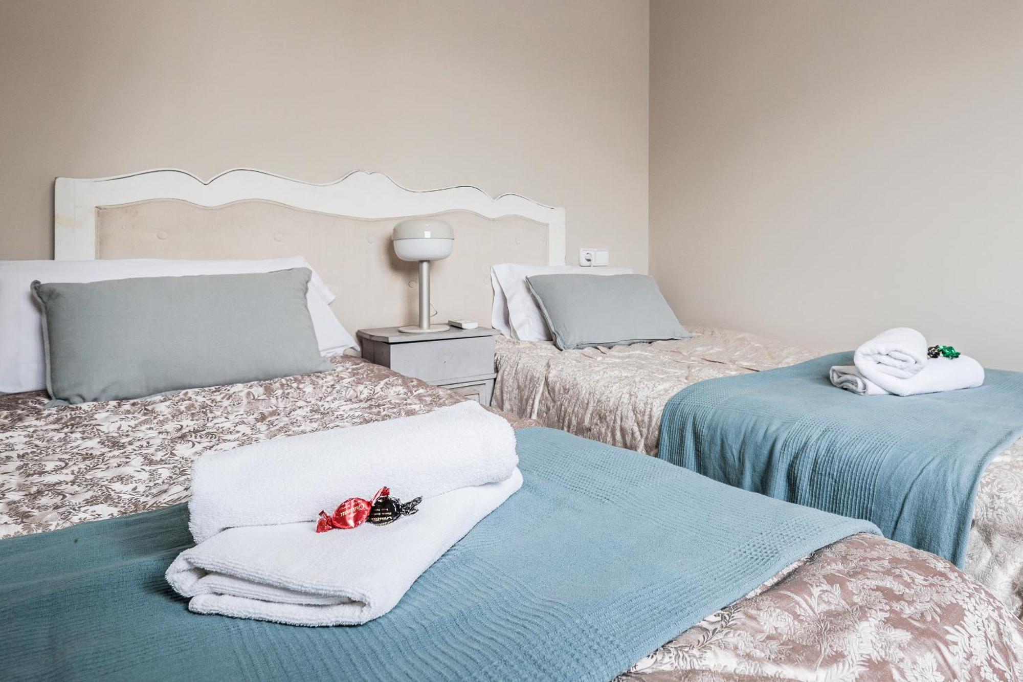 Fantastico Atico 2 Hab Gran Terraza Sevilla/triana Appartement *